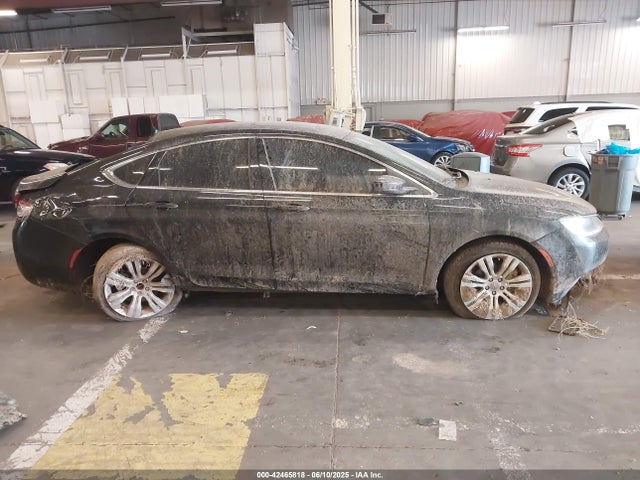 1C3CCCAB4FN533099 Chrysler 200