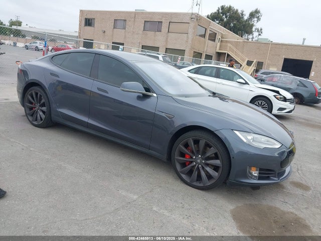 2014 TESLA MODEL S 5YJSA1H24EFP63519 Photo 0
