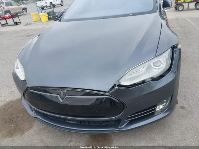 2014 TESLA MODEL S 5YJSA1H24EFP63519 Photo 5