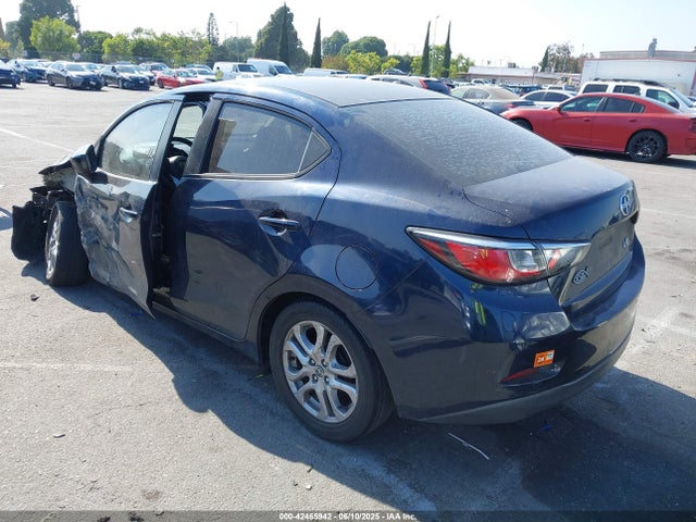 3MYDLBZV7GY102108 Scion p5v