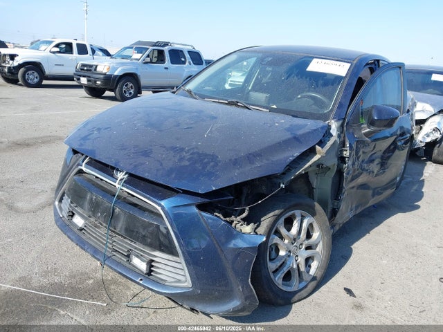3MYDLBZV7GY102108 Scion p5v