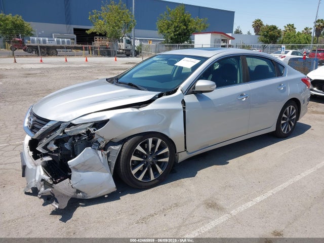 1N4AL3APXHC176949 Nissan 2017