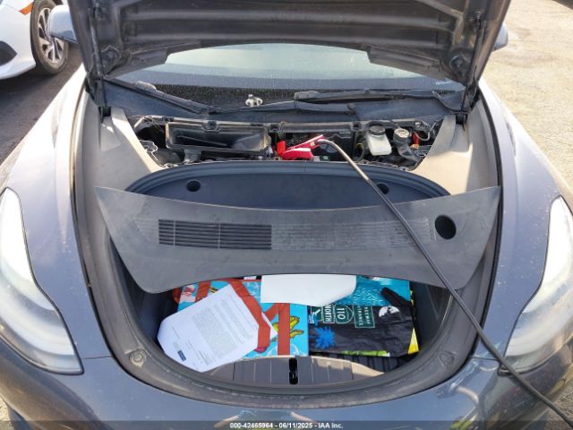 5YJ3E1EA4PF427022 Tesla MODEL 3