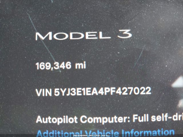 5YJ3E1EA4PF427022 Tesla MODEL 3