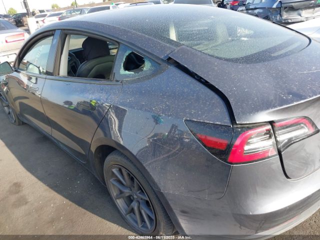 5YJ3E1EA4PF427022 Tesla MODEL 3