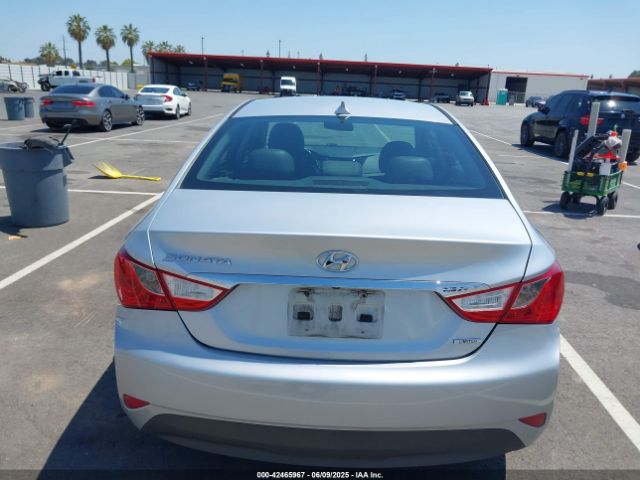 5NPEC4AC9EH819001 Hyundai gamma