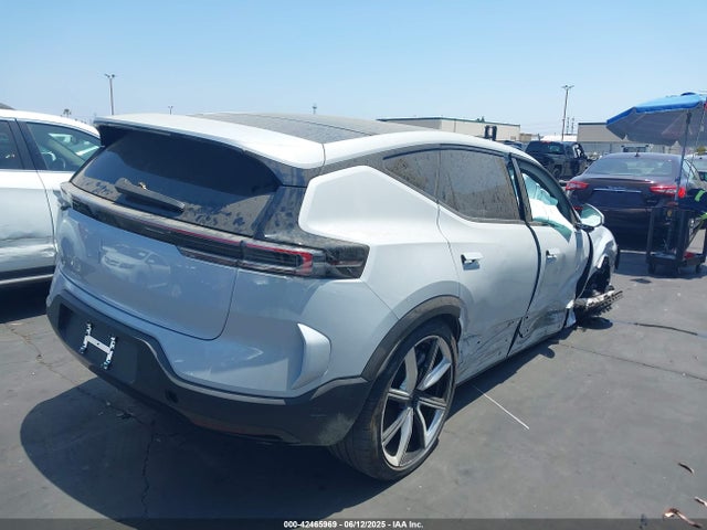 Polestar e400v30 2025 7SYEA3YB9SG026982 Image 4
