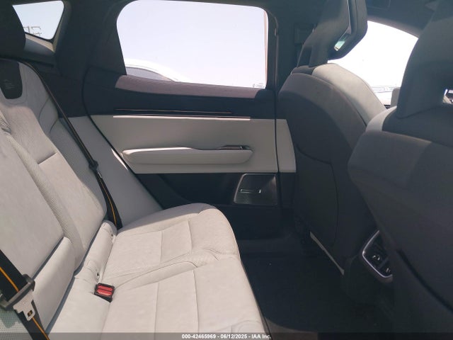 Polestar e400v30 2025 7SYEA3YB9SG026982 Image 8