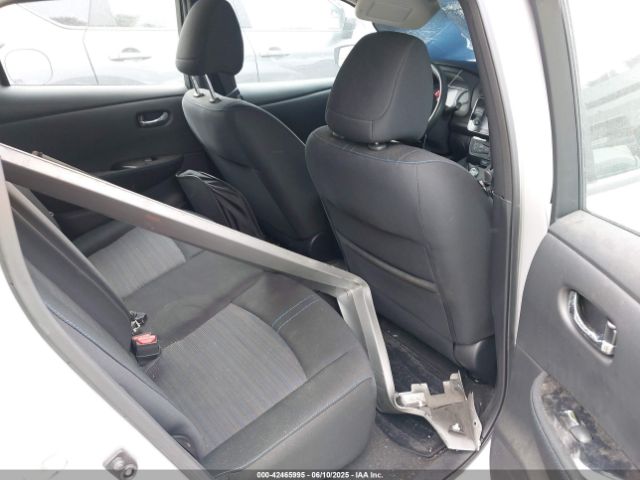 2019 NISSAN LEAF 1N4AZ1CP7KC322036 Photo 7