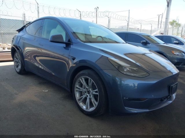 2023 TESLA MODEL Y 7SAYGAEE9PF743795