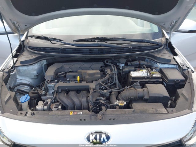 3KPA24AD8ME403647 KIA gamma ii
