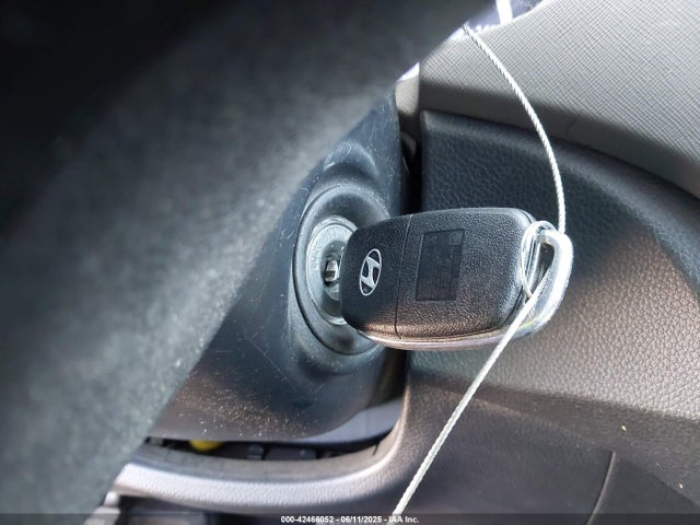 Hyundai gdi lambda ii 2017 KM8SM4HF2HU240583 Image 11