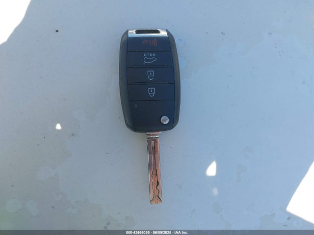 KIA dohc gdi gamma 2015 KNDJN2A22F7780486 Image 11