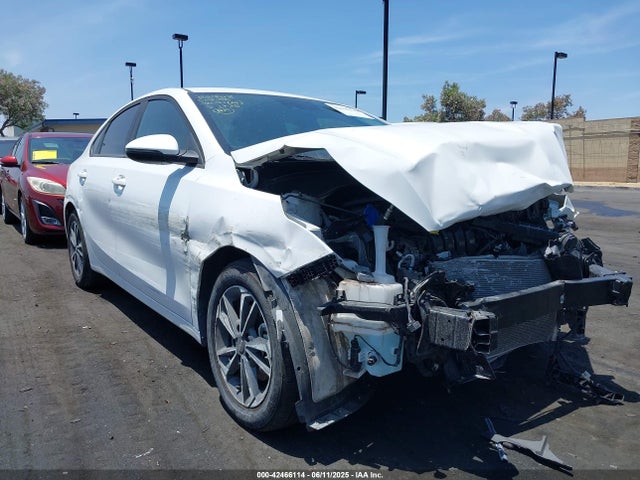 3KPF24AD4RE837268 KIA mpi nu