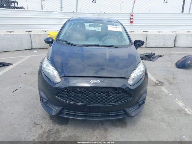 3FADP4DJ6KM135609 Ford 2019