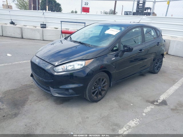 3FADP4DJ6KM135609 Ford 2019