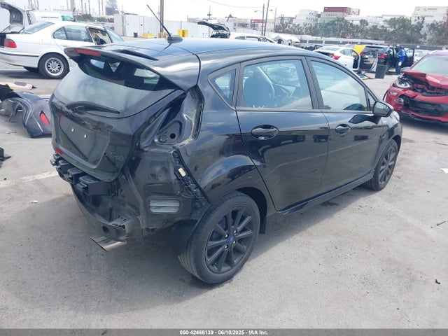 3FADP4DJ6KM135609 Ford 2019