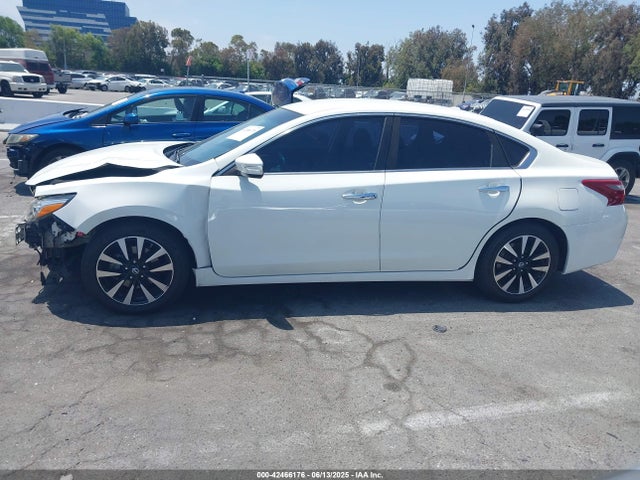 1N4AL3AP6JC185010 Nissan 2018