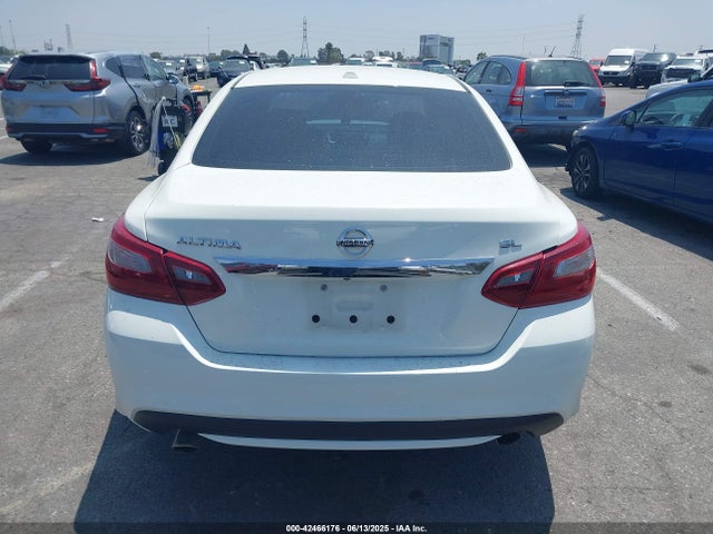 1N4AL3AP6JC185010 Nissan 2018