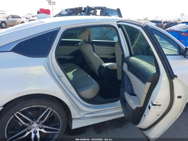 1HGCV3F93MA000789 Honda Accord Hybrid Touring