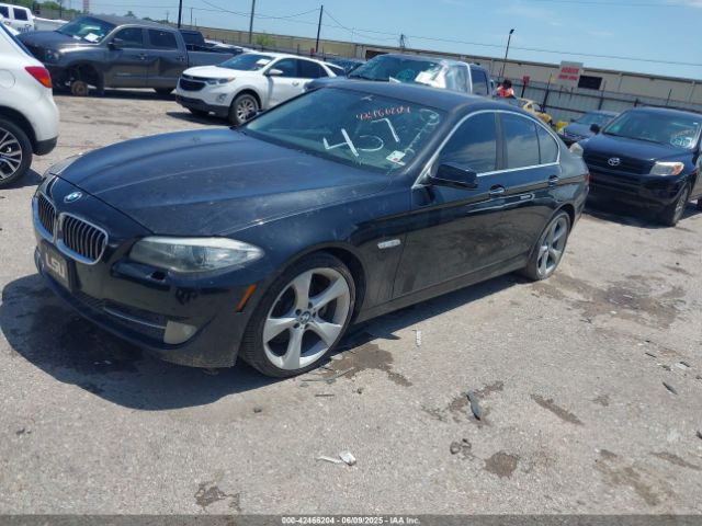 2011 BMW 528I WBAFR1C56BC744648 Photo 1