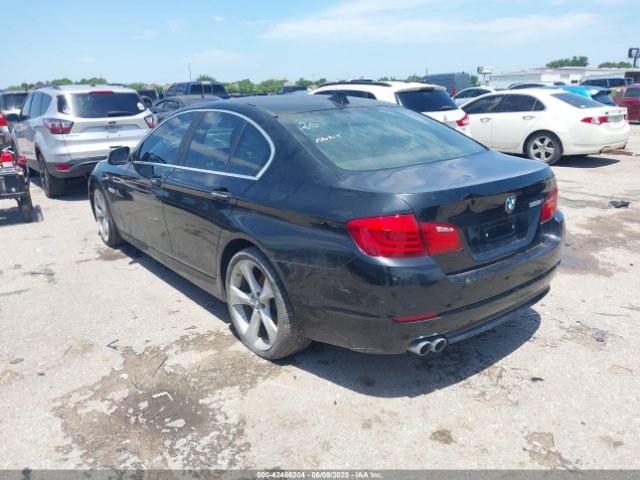 2011 BMW 528I WBAFR1C56BC744648 Photo 2