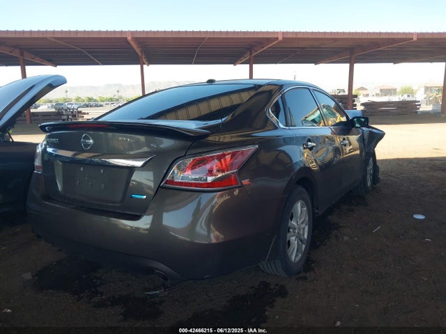 1N4AL3AP1EN258004 Nissan 2014