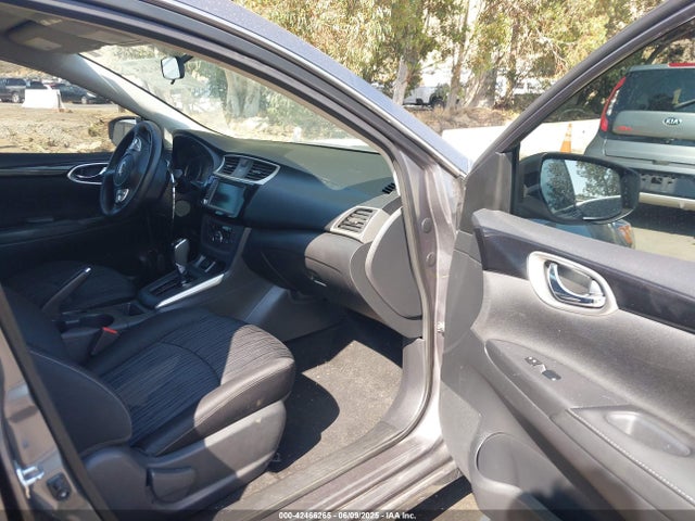 3N1AB7AP6KL608827 Nissan SENTRA SV