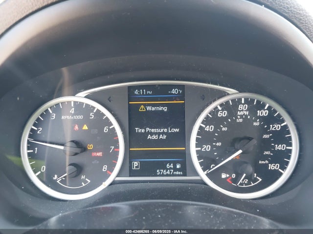 3N1AB7AP6KL608827 Nissan SENTRA SV
