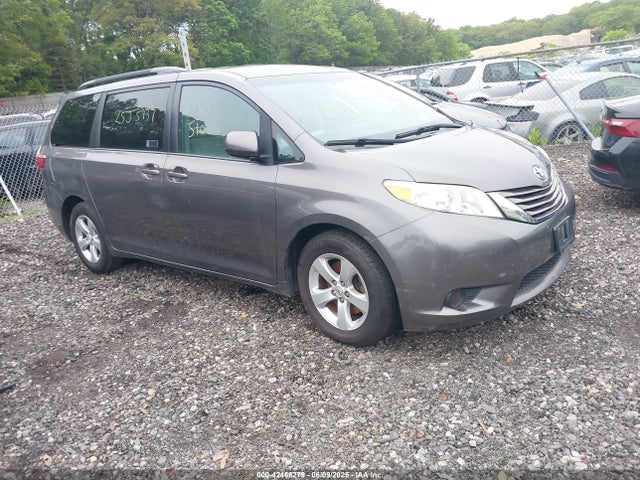 Aukcja sprzedaży 2015 Toyota Sienna Le 8 Passenger, vin: 5TDKK3DC7FS630614, numer aukcji: 42466279