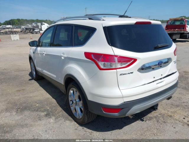 1FMCU9JX2GUC60514 Ford Escape Titanium