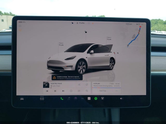 Tesla Model Y 2022 7SAYGAEE7NF384783 Image 18