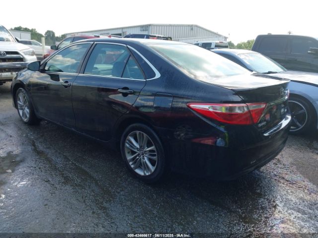 2017 TOYOTA CAMRY 4T1BF1FK4HU631209 Photo 2