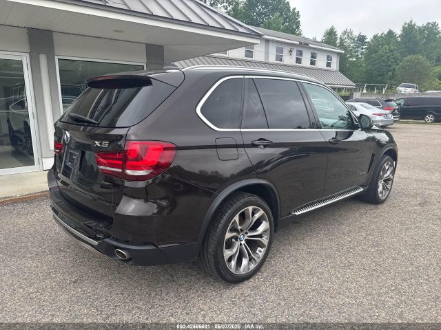 2014 BMW X5 5UXKS4C56E0J96615 Photo 3