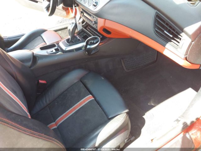 2014 BMW Z4 WBALL5C59EJ105837 Photo 4