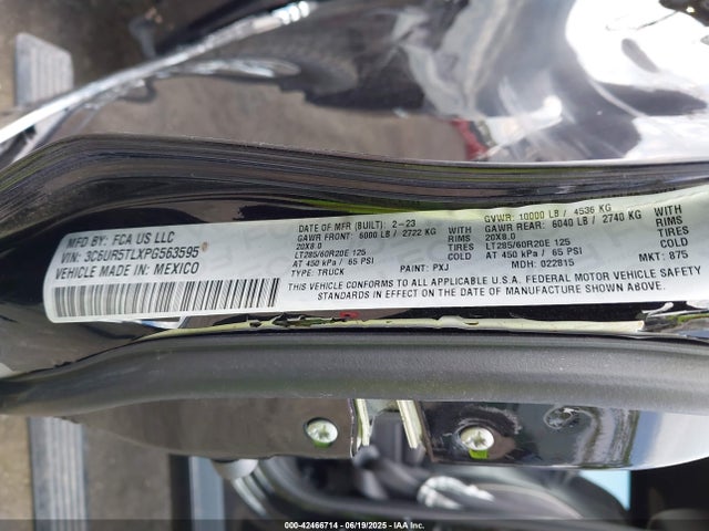 RAM 2023 2023 3C6UR5TLXPG563595 Image 9