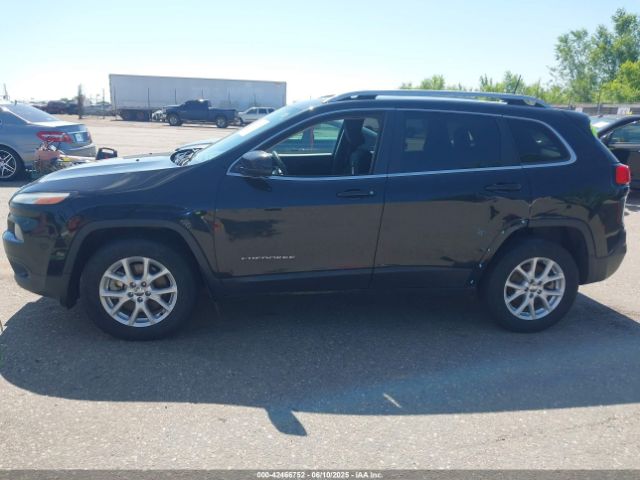1C4PJMCS0GW154652 Jeep Cherokee Latitude
