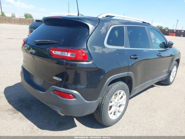 1C4PJMCS0GW154652 Jeep Cherokee Latitude