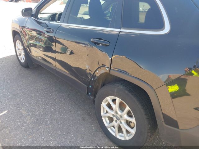 1C4PJMCS0GW154652 Jeep Cherokee Latitude