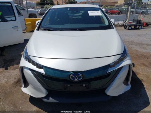 JTDKARFP4H3002276 Toyota Prius Prime Plus
