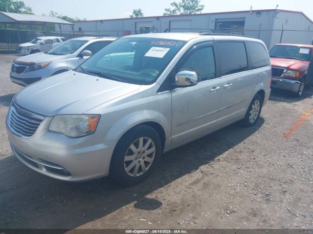 2011 CHRYSLER TOWN & COUNTRY 2A4RR8DG4BR745842 Photo 1