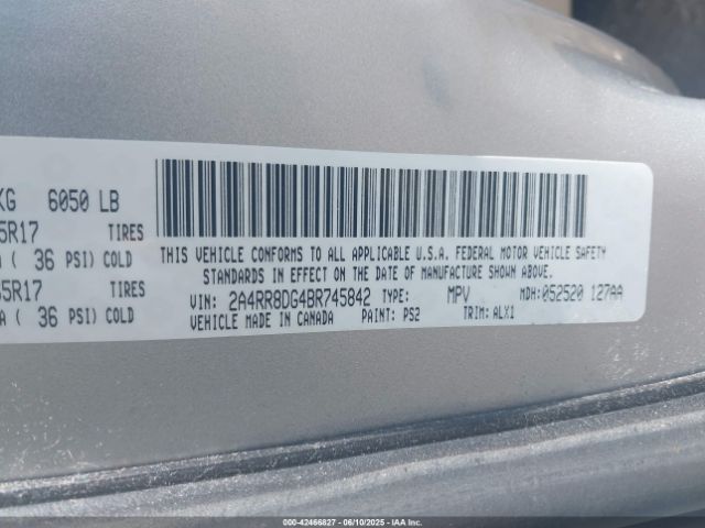 2011 CHRYSLER TOWN & COUNTRY 2A4RR8DG4BR745842 Photo 8