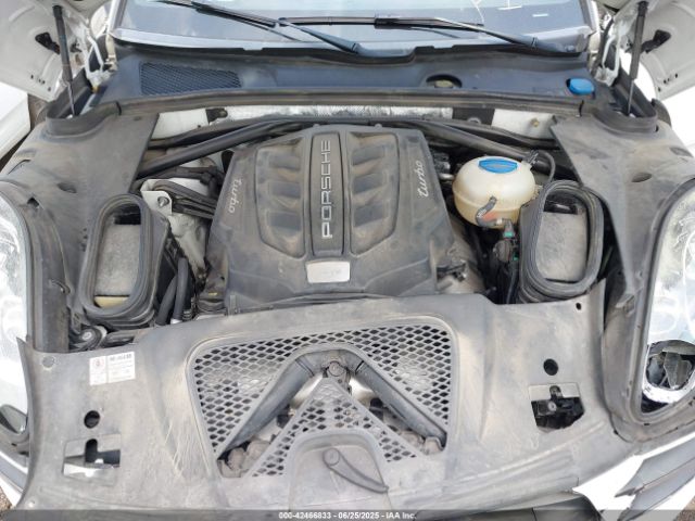 2015 PORSCHE MACAN WP1AF2A5XFLB93921 Photo 9