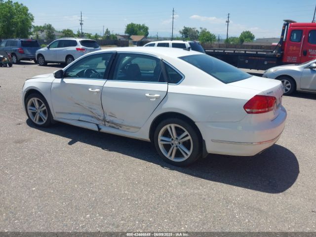 2013 VOLKSWAGEN PASSAT 1VWBN7A31DC056185 Photo 2