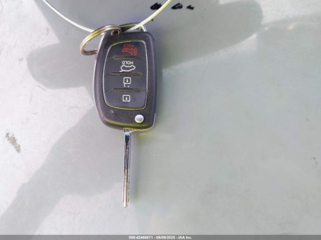 5NPE24AF3GH402053 Hyundai SONATA SE