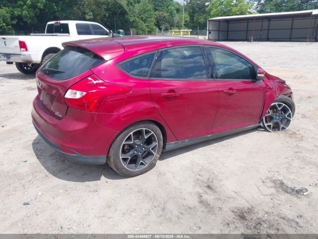1FADP3K24EL367945 Ford FOCUS SE
