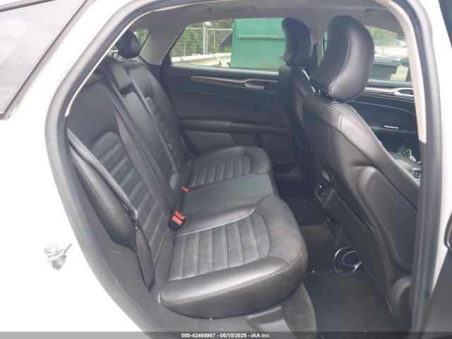 3FA6P0HD3GR212579 Ford FUSION SE