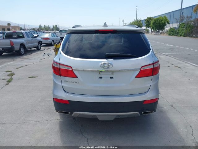 KM8SM4HF2GU144502 Hyundai Santa Fe Se