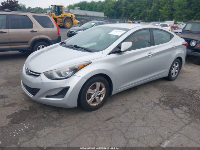 5NPDH4AE6FH560046 Hyundai ELANTRA SE