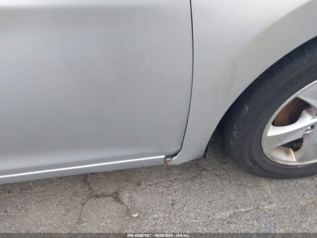 5NPDH4AE6FH560046 Hyundai ELANTRA SE